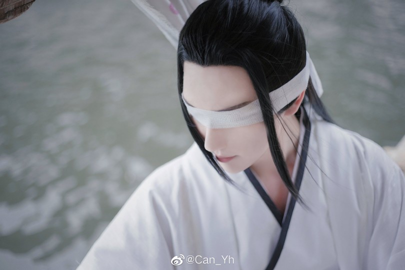 coser(灿灿)-道长晓星尘