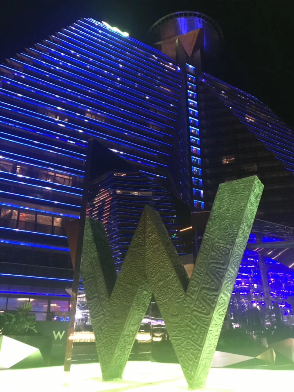 住了这么多、依然最西安W！晚上好看炸