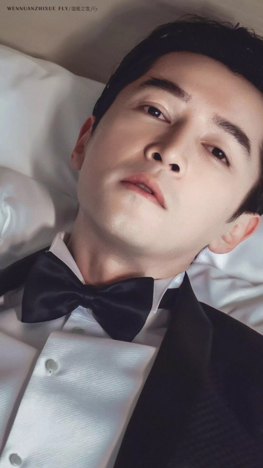 虽然不是胡歌的粉 但是这张图还挺好看