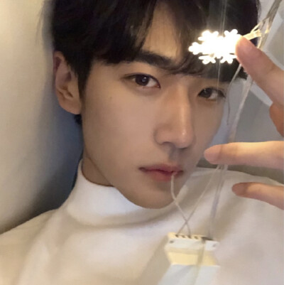 男生头像 二转注明白姑凉