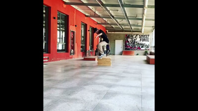 2019-9-2 15:43 Ollie http://t.cn/AiRVPinC ​​​