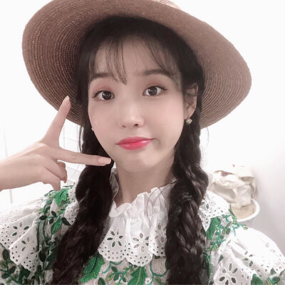 李知恩 iu
