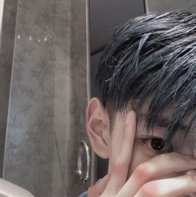 男生头像 二转注明白姑凉