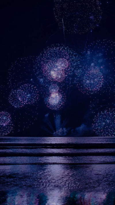 烟花 图源 旅行誌 文章