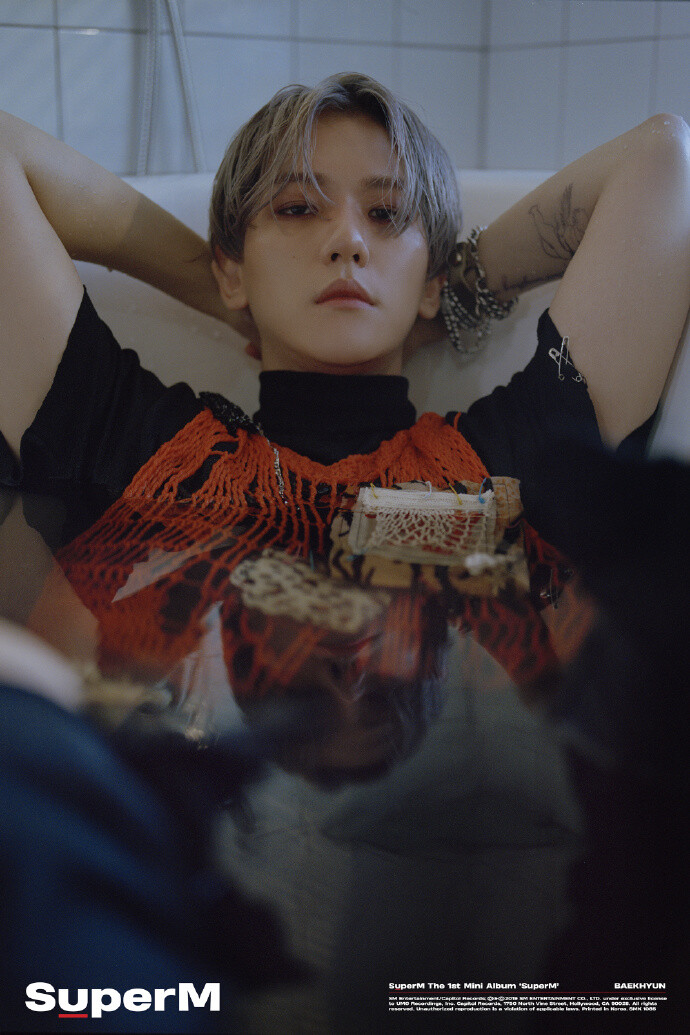 SuperM Concept Photo 02 : BAEKHYUN
BAEKHYUN超话边伯贤超话#WeAreTheFuture##SuperMtheFuture#SuperM超话 首张迷你专辑《#SuperM#》10月4日全球公开