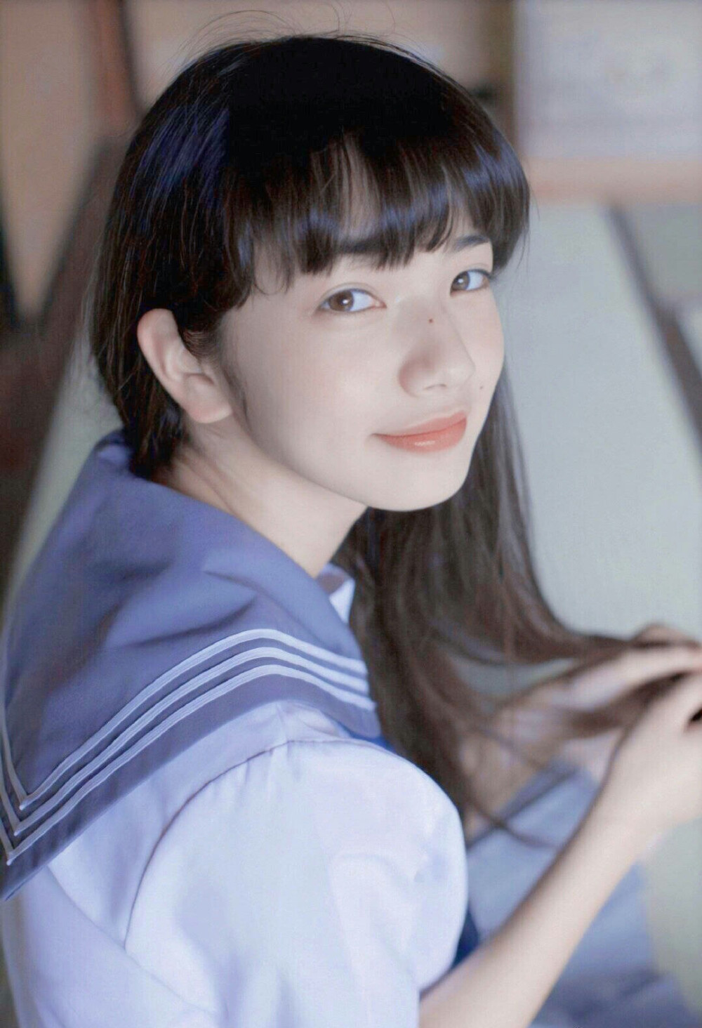 如果你爱小松菜奈，那我们就是好朋友啊哈哈哈