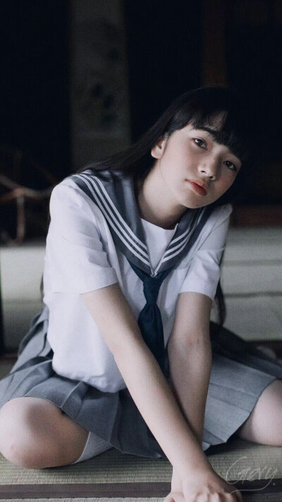 如果你爱小松菜奈，那我们就是好朋友啊哈哈哈