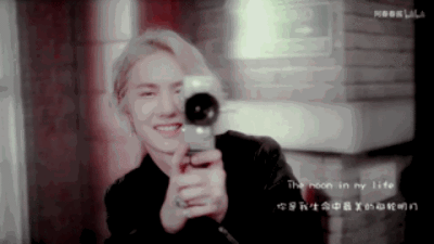 王一博
洛阳白牡丹
今生有幸识君，来世再会亦愿。