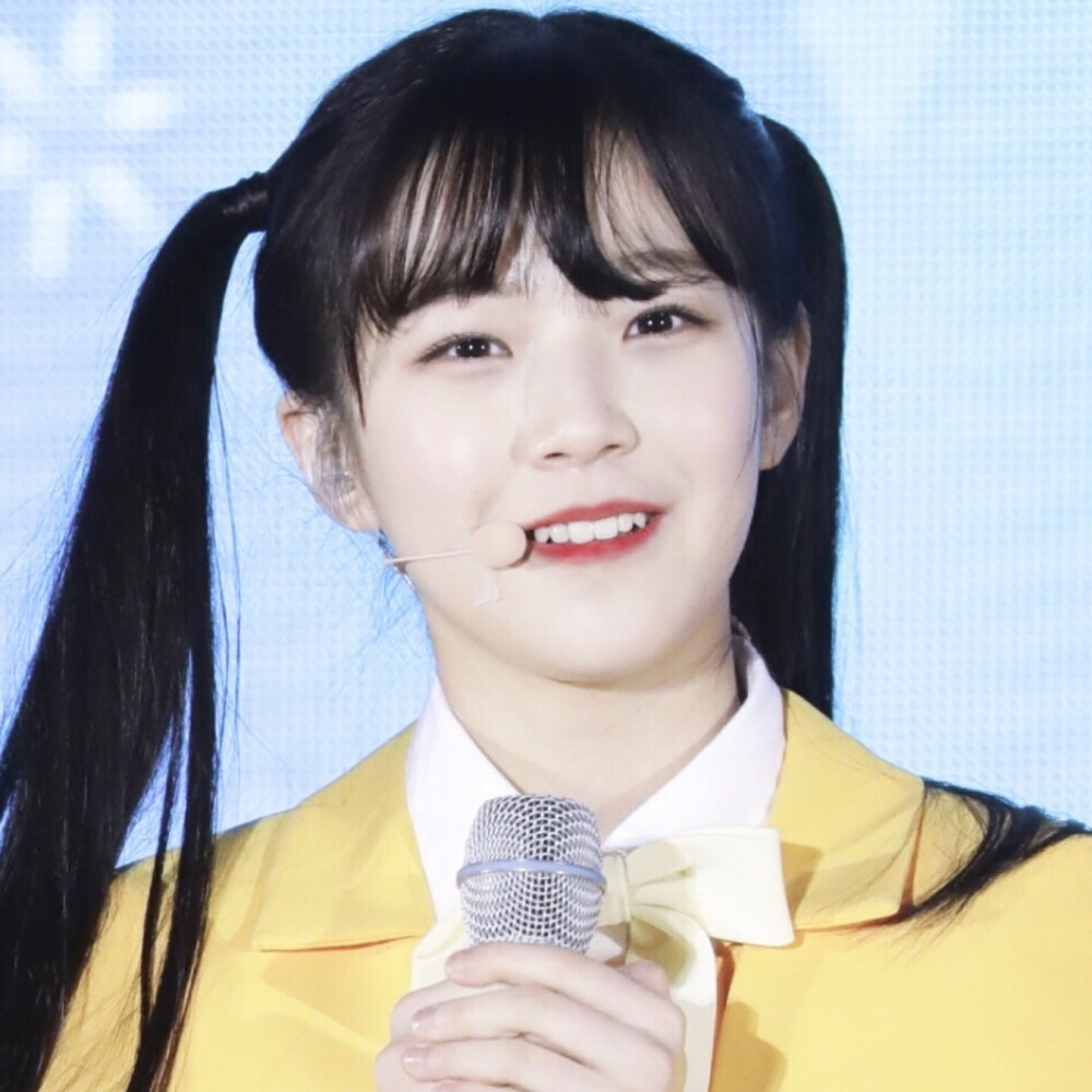 二传标注初暻
©fromis9heme/FROM9Latte