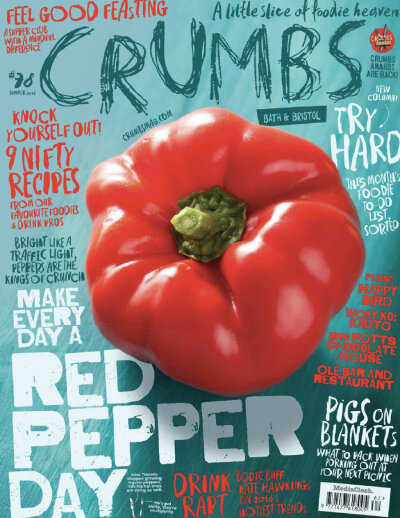 【颜值超高的美食杂志封面设计】英国美食杂志Crumbs封面设计，实物拍摄和手绘风格的字体相结合，风格讨喜。