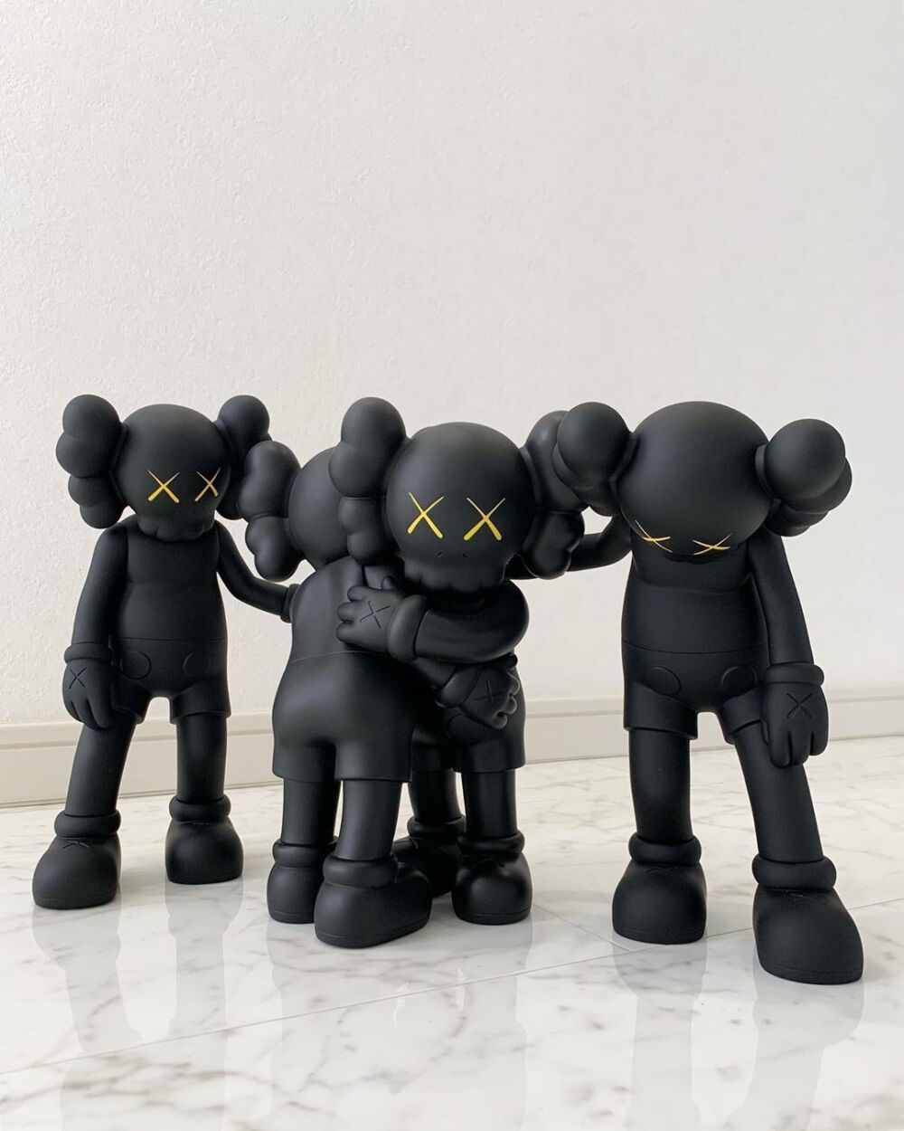 我爱kaws~