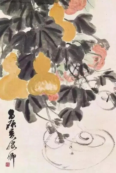 吴昌硕《葫芦》
葫芦——福禄
葫芦，谐音“福禄”，自古以来就是招财纳福的吉祥之物。
葫芦嘴小肚大、色黄如金，象征广纳四方之财。
而且，葫芦又是藤蔓植物，“蔓”与万谐音，故又有“万代”的含义。
连茎带枝…