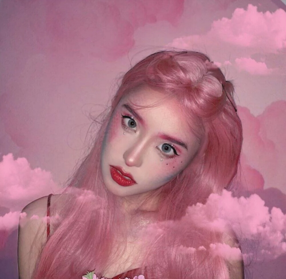 头像女 ins: 67aunt_steph