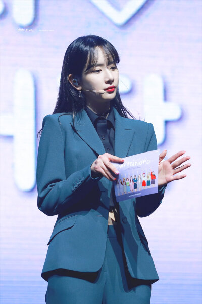 雪娥可二改
cr.dulceve_1224