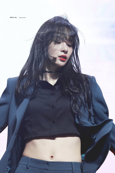 雪娥可二改
cr.dulceve_1224