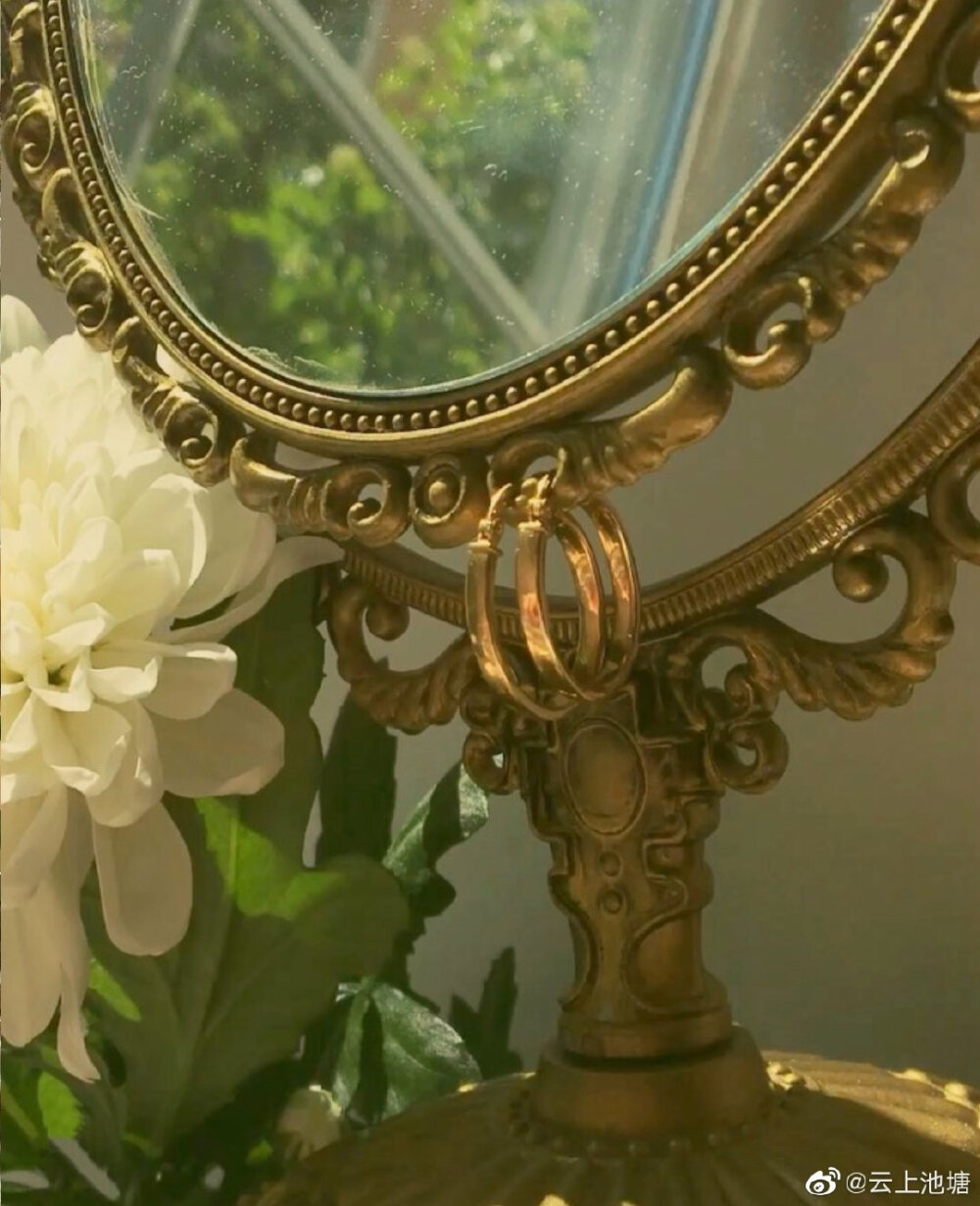 少 女 的 午 后 ᶫᵒᵛᵉ.