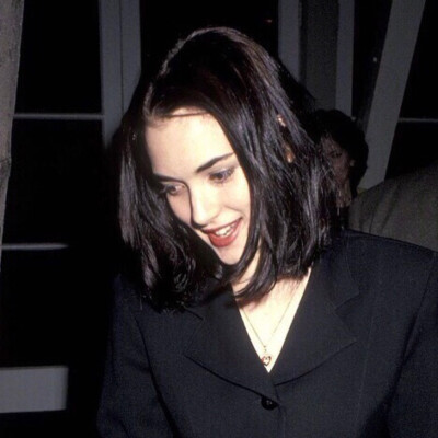 薇诺娜·瑞德 Winona Ryder