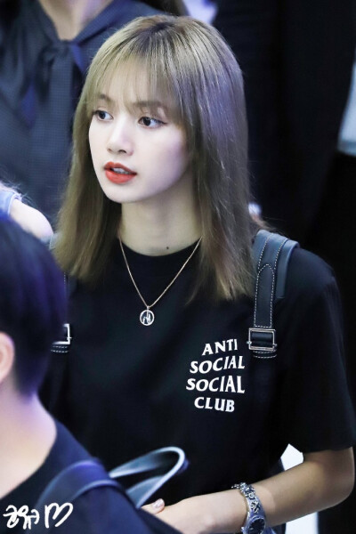 lalisa manoban ☪ 甜豆莎