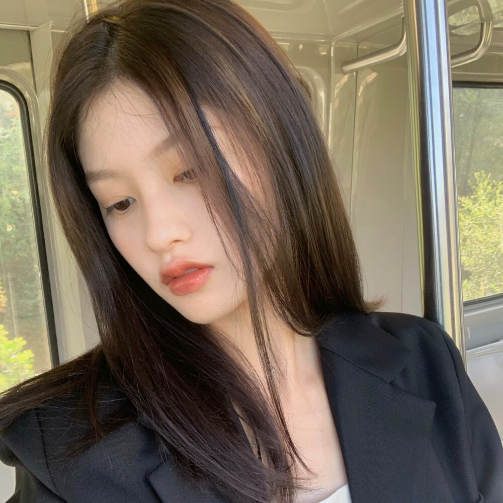 女头