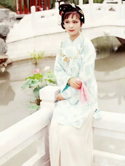 红楼女儿