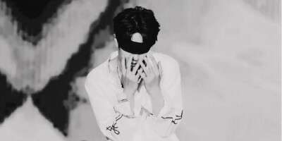 美手控！王一博~王耶波~酷盖的手也好好看啊