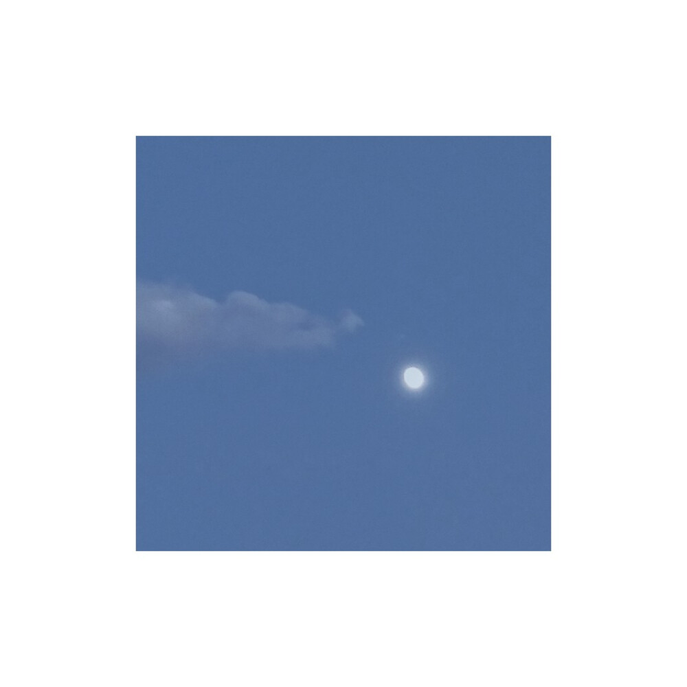 这几天的云与月，中秋快乐 来自 张小篱儿