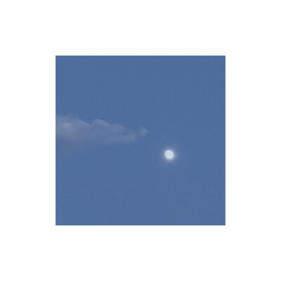 这几天的云与月，中秋快乐 来自 张小篱儿