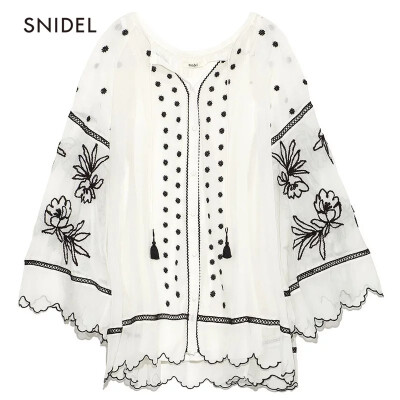 SNIDEL
