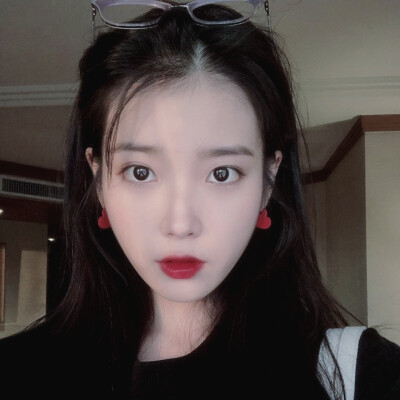 IU/完三恩