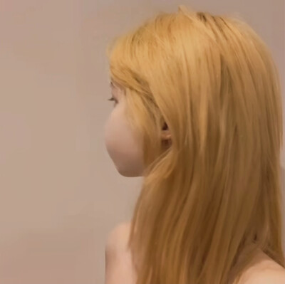 我是个孤独的自截小MM呜呜呜