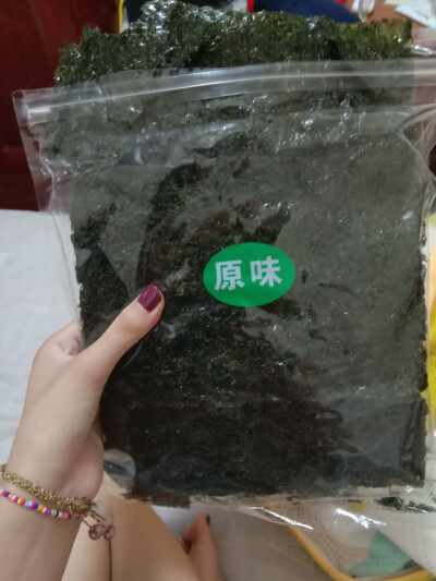 海苔爱好者的福音！超级超级大的一包，管饱！