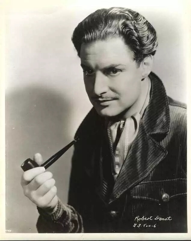 罗伯特·多纳特
robert donat
英国男演员,击败《乱世佳人》中白瑞德
