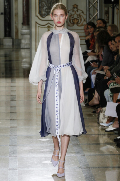 秀场、时装周、时尚、大牌、模特