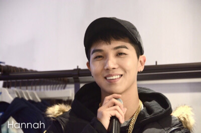 宋旻浩 MINO
❦151113 釜山 adidas FM❦
✨ⓌⒾⓃⓃⒺⓇ✨