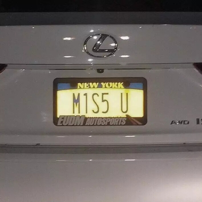 ᴵ ʰᵒᵖᵉ ʸᵒᵘ'ʳᵉ ʰᵉʳᵉ ᶠᵒʳ ᵐᵉ .