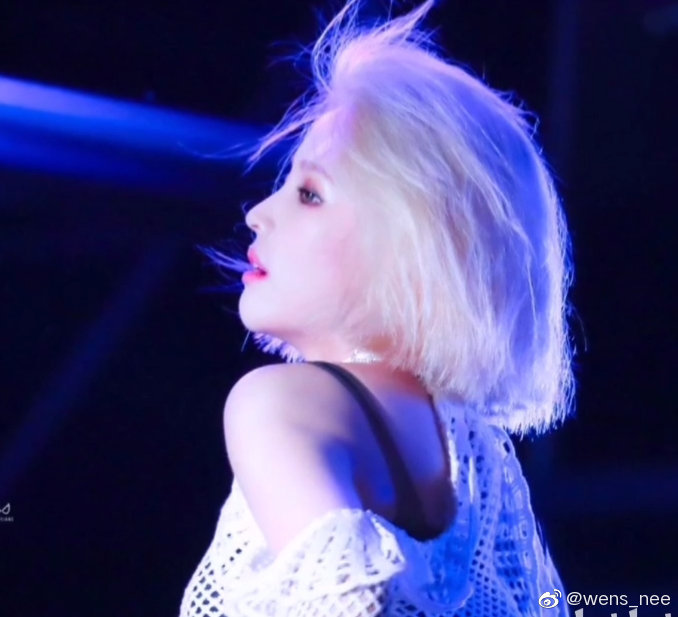 田小娟喜欢的颜色是黄色(。•ω•。)ノ♡