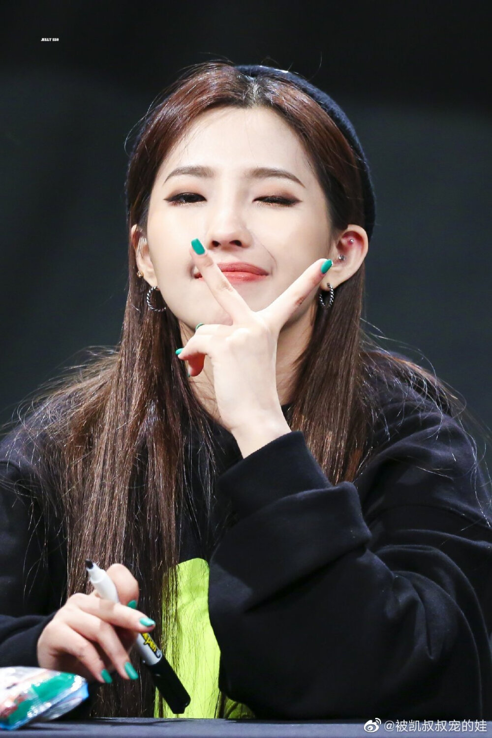 田小娟喜欢的颜色是黄色(。•ω•。)ノ♡