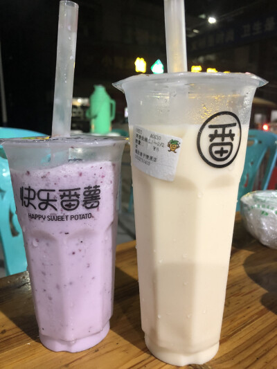 蓝莓冰沙&茉香奶绿