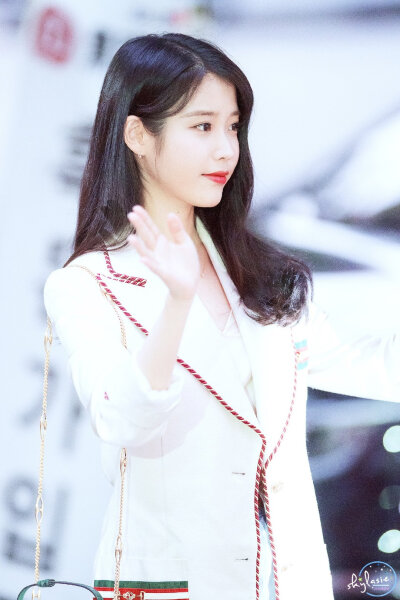 iu 我老婆