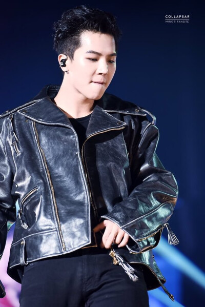 宋旻浩 MINO
⚘160313 WINNER EXIT TOUR IN SEOUL⚘
✨ⓌⒾⓃⓃⒺⓇ✨