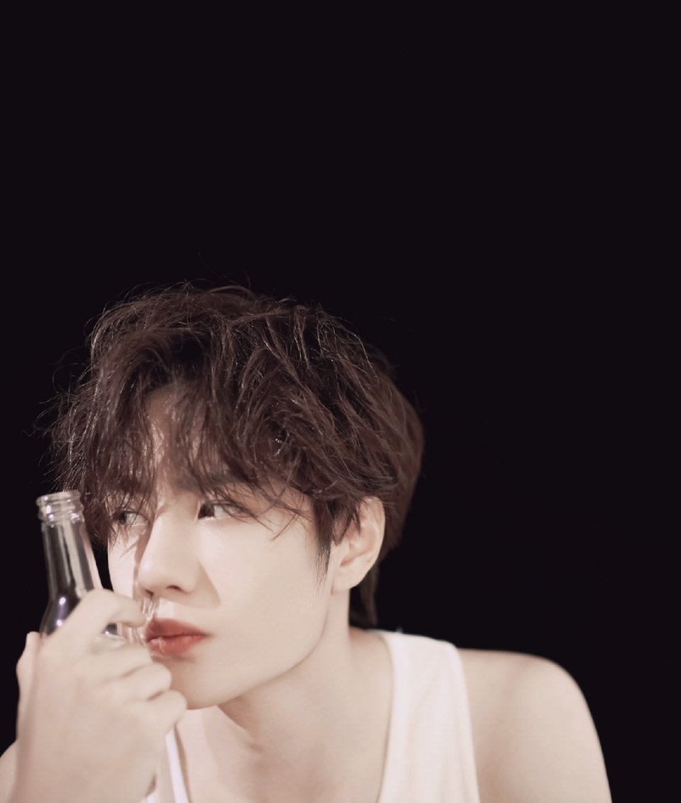 王一博头像 王一博壁纸 自截修 喜欢收藏.