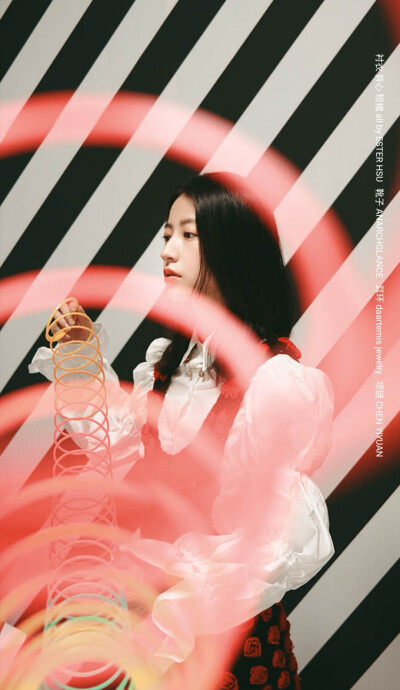 时尚YA！×辛赵不宣 时尚YA！时尚集团出品，《时尚YA！》电子刊携手本期明星张新成和周雨彤 正式上线！
超多创意大片+深度专访，独家创意概念视频带你重温“辛赵不宣”的甜蜜，线下不为人知的互动也都记录在花絮视频…