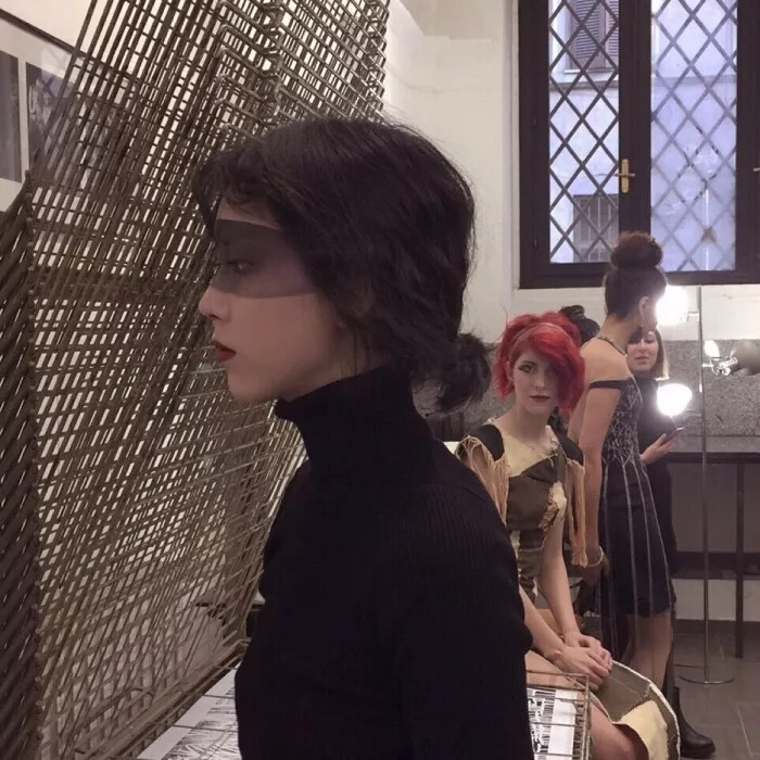 _SUNNY.【女头】[高清精选][简约个性][欧美黑白][日韩][意境伤感][女生头像]禁二传