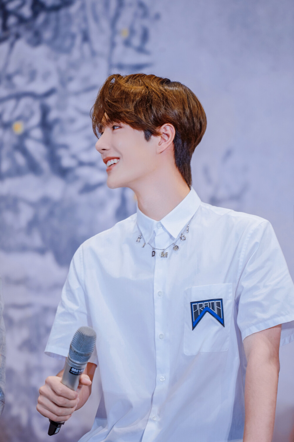 分享 ♥︎ 王一博 Ⅰ 如沐春风