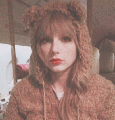 可可爱爱泰勒斯