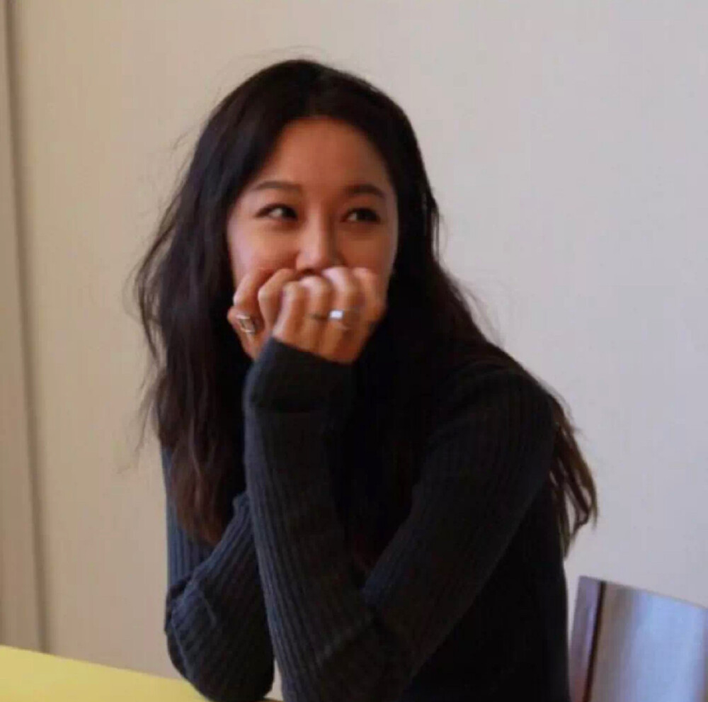 孔晓振 ♥ ♥ ♥
INS：rovvxhyo