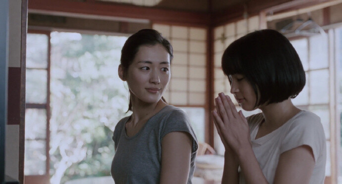 海街日记 / 是枝裕和 Our Little Sister (Hirokazu Koreeda, 2015) ​​​​