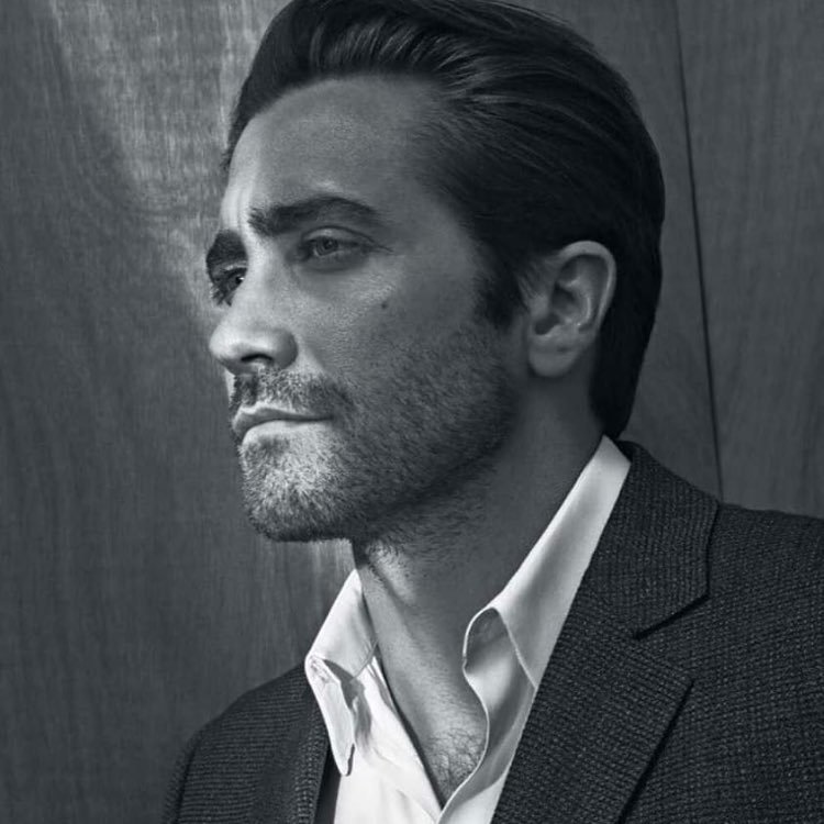 Jake Gyllenhaal. via twitter@J. Gyllenhaal Updates