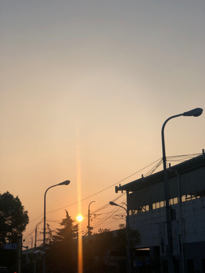 黄昏 日落的时候我最想你