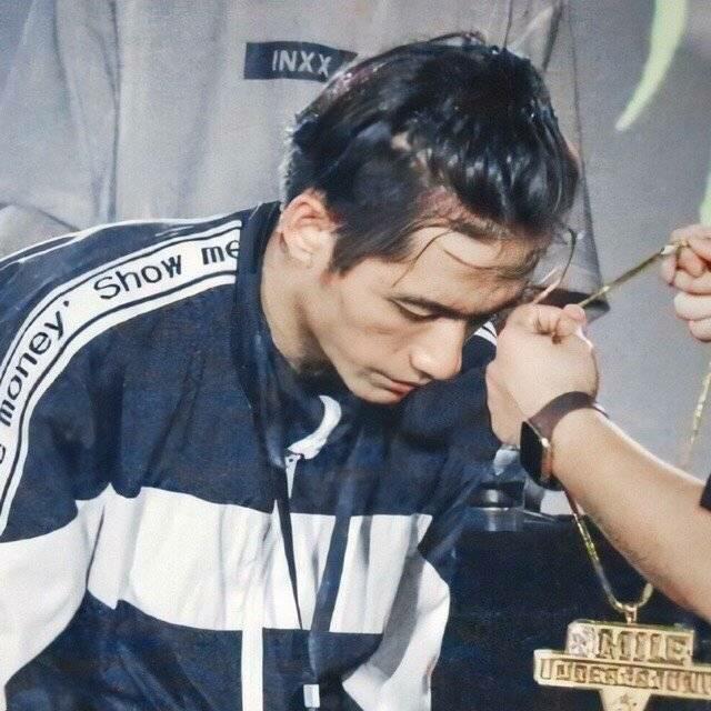 张颜齐
堆糖_青见向南归